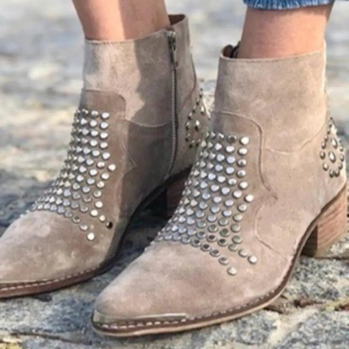 Benedetta | Suède bottines met blokhak en studs voor dames