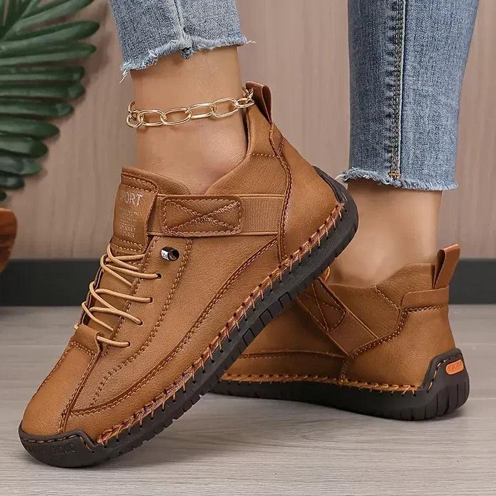 Alceste | Canvas sneakers met veters en siernaden voor dames