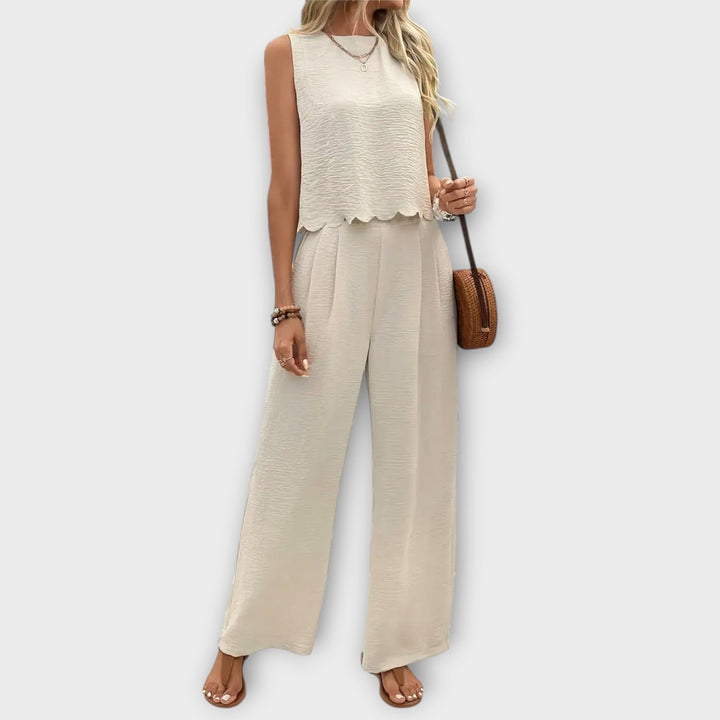 Valeria - Vest met Bloemblaadjesrand & Lange Broek