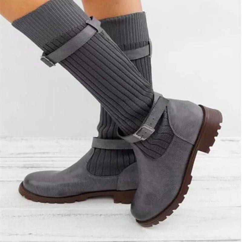 Calista | Slouchy winterlaarzen met gebreide schacht en gespbanden voor dames