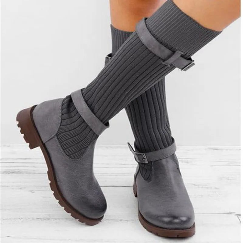 Calista | Slouchy winterlaarzen met gebreide schacht en gespbanden voor dames