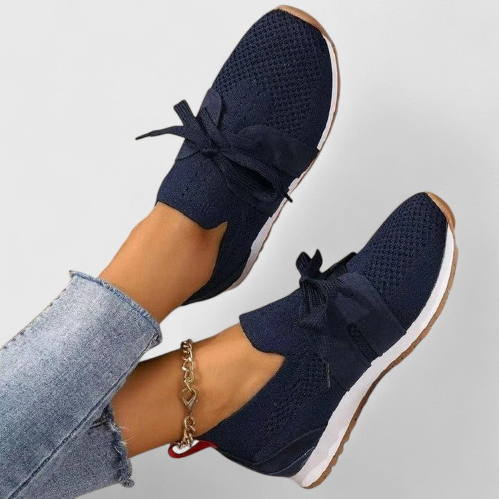 Qadira | Gebreide sneakers met veters en contrastzool voor dames