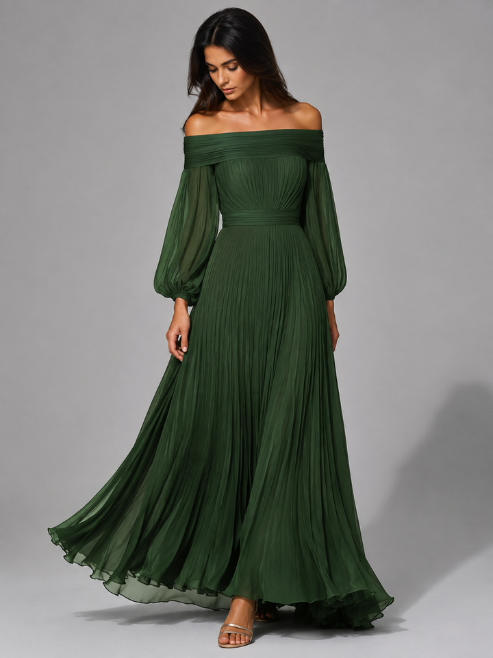 Dilys | Geplisseerde off-shoulder maxijurk voor trouwgasten in de herfst