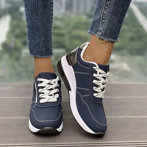 Ileana | Plateausneakers met veters en gekleurde hiellus voor dames