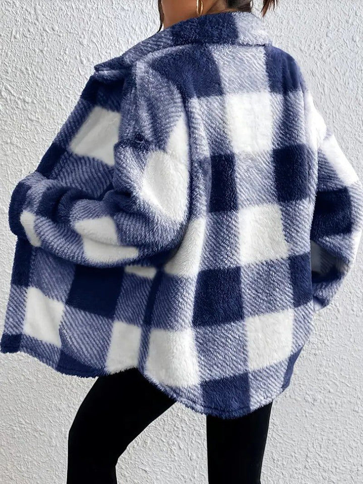Maurelle | Geruite oversized jas in zachte pluche met knopen voor dames