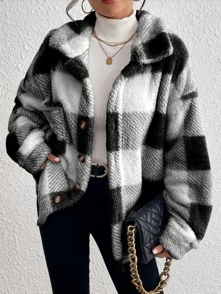 Maurelle | Geruite oversized jas in zachte pluche met knopen voor dames