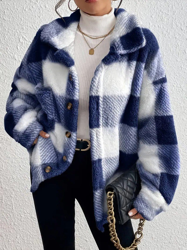 Maurelle | Geruite oversized jas in zachte pluche met knopen voor dames