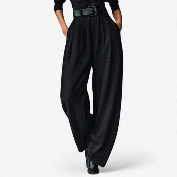 Oleander | Jumpsuit met wijde pijpen, col en riem voor dames