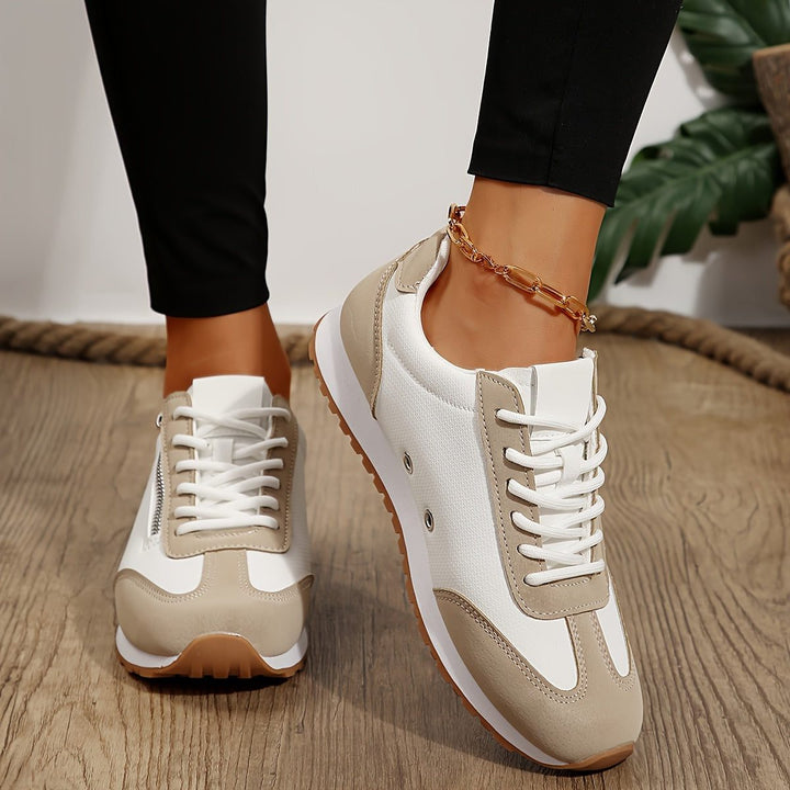 Padma | Tweekleurige retro plateausneakers met veters voor dames