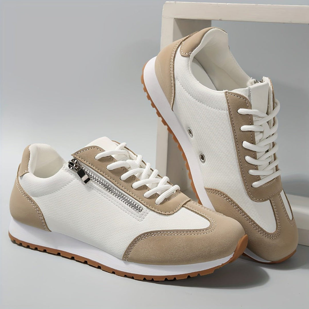 Padma | Tweekleurige retro plateausneakers met veters voor dames